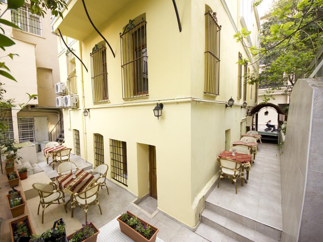 New House Lägenhet Istanbul Exteriör bild